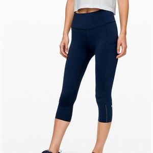 Lululemon Fast and Free crop, Size 8